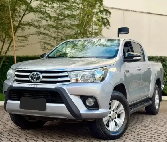 Toyota Hilux CD SRX 4X4 2.8 TDI 16V Diesel Aut. 2017