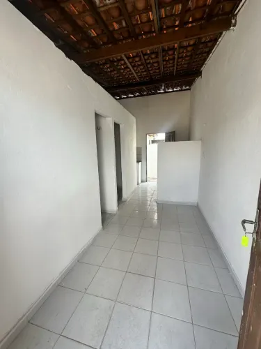 Alugo casa 2 quartos 