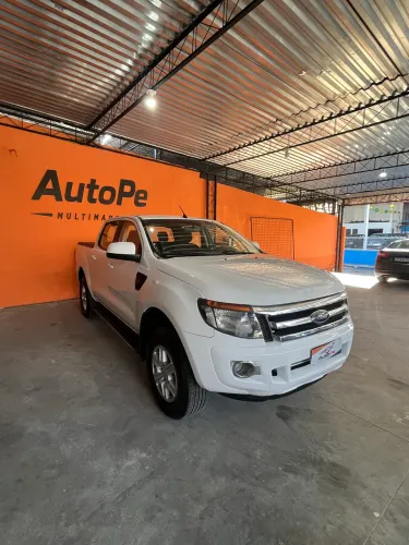 Ford Ranger XLS 2.5 16V 4X2 CD Flex 2014
