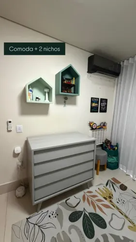 Trocador infantil com gavetas usado + 2 nichos