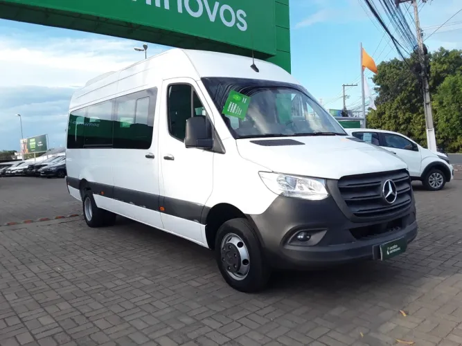 Mercedes-Benz Sprinter 517 Van L.t.a. 18L Diesel (e6) 2024
