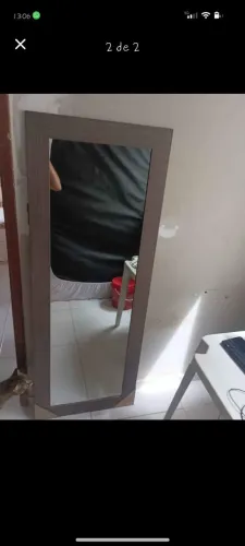 Vendo espelho em ótima condições pouco usado