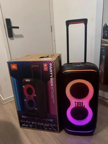JBL Partybox Stage 320 Impecável na garantia até dezembro