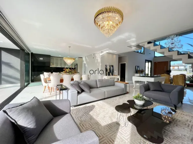 Casa mobiliada e decorada com 5 suítes e piscina à venda, 400 m² - Velas da Marina - Capão