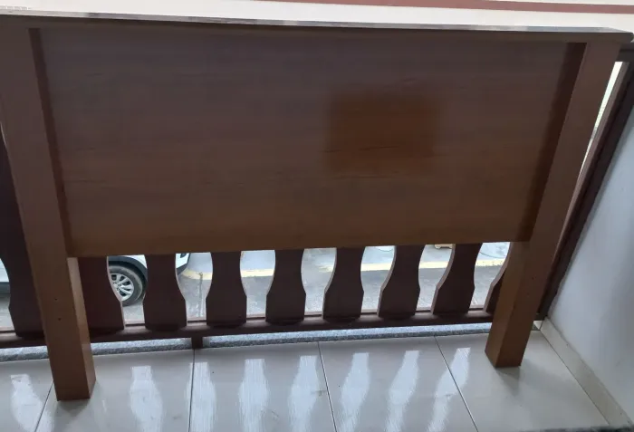 Cabeceira pra cama de casal de madeira