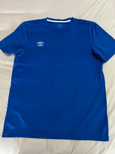 Camiseta Umbro original TAM G