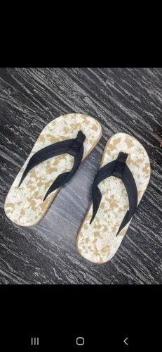 Chinelo kenner
