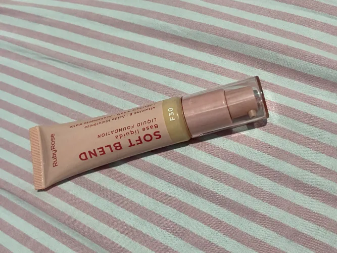 Base líquida ruby rose soft blend f30 nova