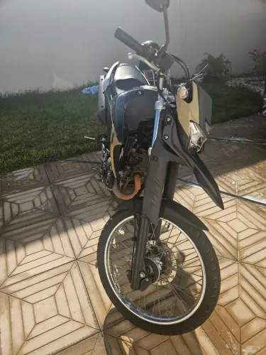 Yamaha Lander XTZ 250