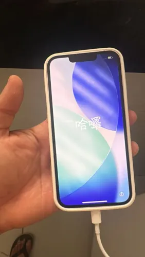 iPhone 13 Rose bem nunca aberto conservado com caixa *92