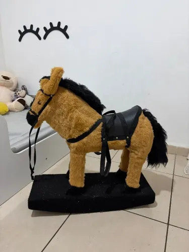Cavalinho balanço infantil