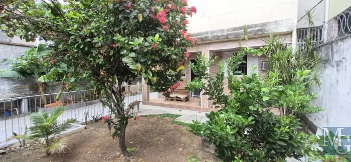 CASA RESIDENCIAL em Duque de Caxias - Rio de Janeiro, Vila Meriti
