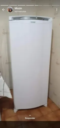 Geladeira semi nova