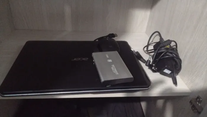 Nutbook acer