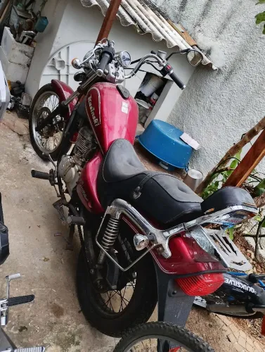 Vendo moto Kasinski 125 cilindradas para desmanche