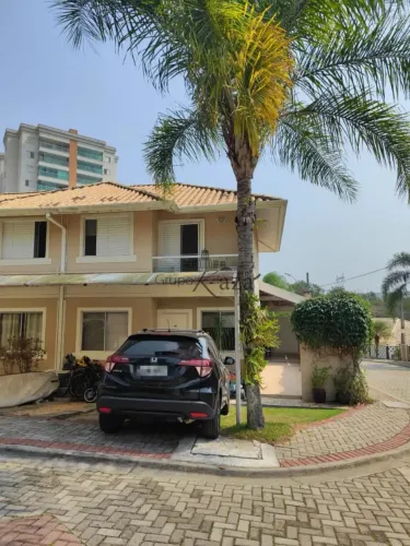 Oportunidade - Casa em Condomínio - Residencial Village Campo Dei Fiori - Urbanova - 3 Dor