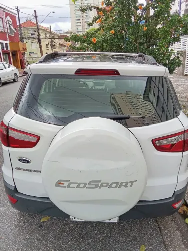 Capa de estepe da Ecosport