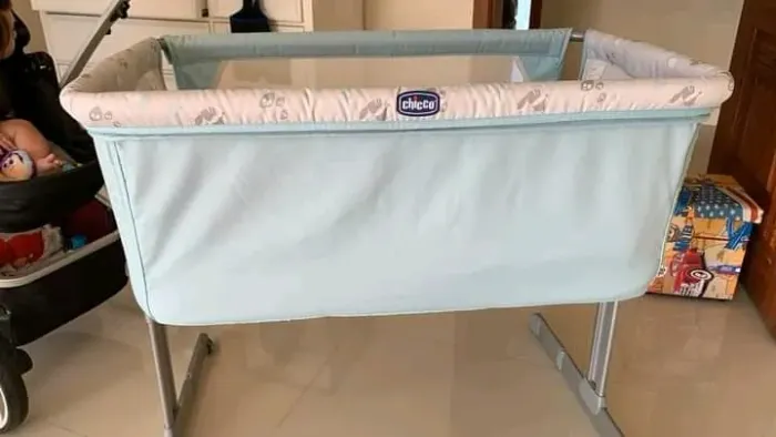 Berço acoplado marca Chicco 