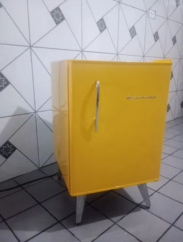 Frigobar Retro 76L 