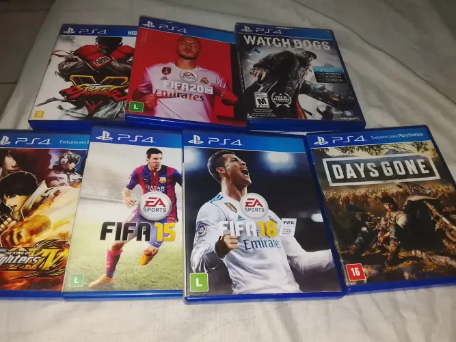     PS4 COMBO DE JOGOS..