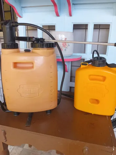 Pulverizador detetizador
