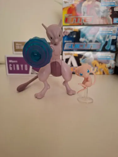 Mew + Mewtwo pokemon Jazwares 