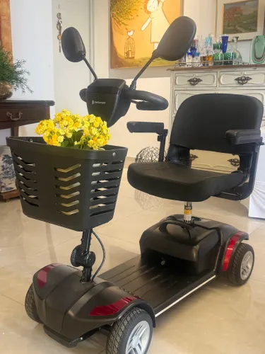 SCOOTER 1000W MOBILIDADE IDOSOS (sem uso)