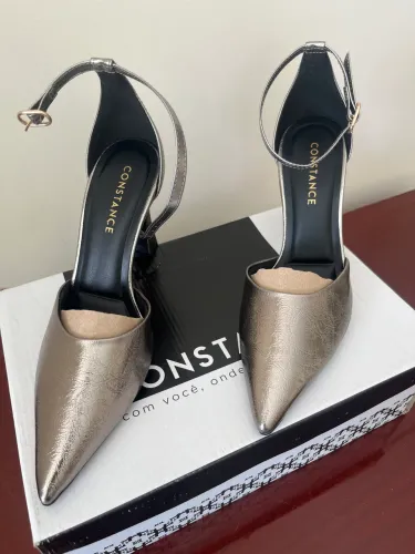 Scarpin 34 Constance Ouro velho