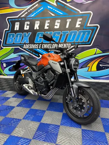 CB 650R 2024