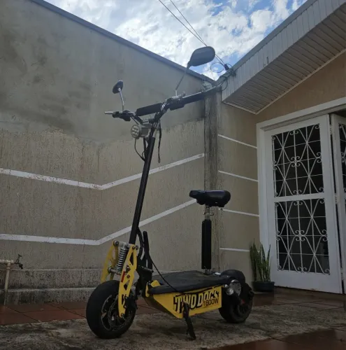 Patinete Elétrico Two Dogs 1600w
