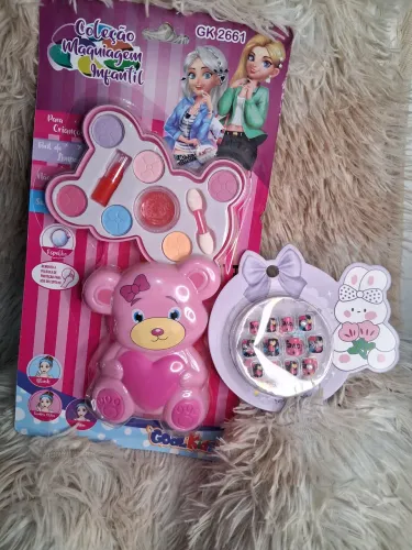Dia das crianças maquiagem ? infantil com ? postiças infantil.