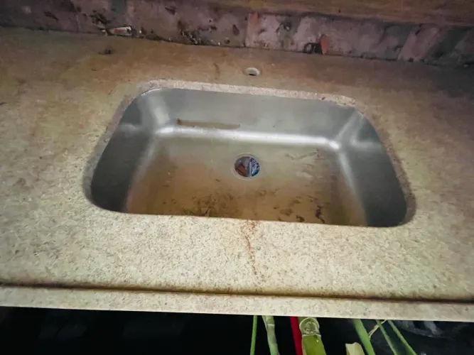 Vendo pia 230\60 de largura 