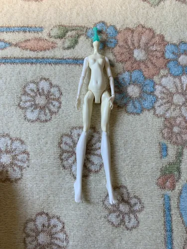 Sucata - Monster high G1 (Catrine Demew)