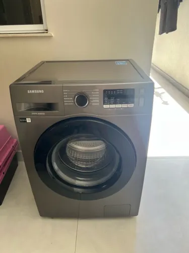 Máquina de lavar Samsung inverter para venda de peças (placa principal está queimada)