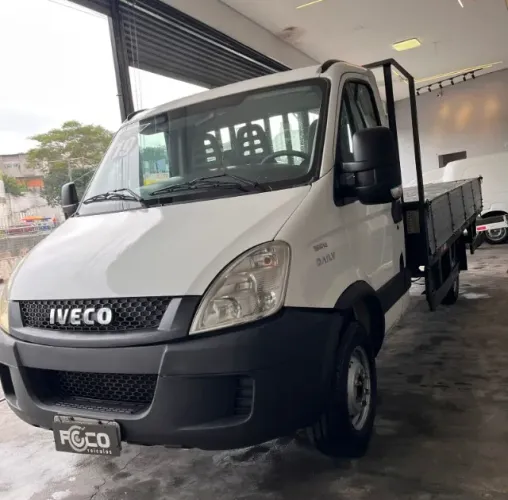 iveco 35s14 carroceria linda 2019