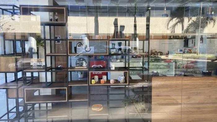 Passo ponto comercial no SIA, cafeteria montada