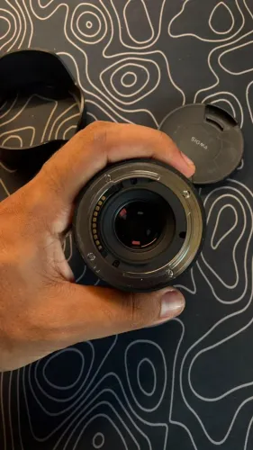 Lente Sony Sigma 16mm 1.4 Abertura