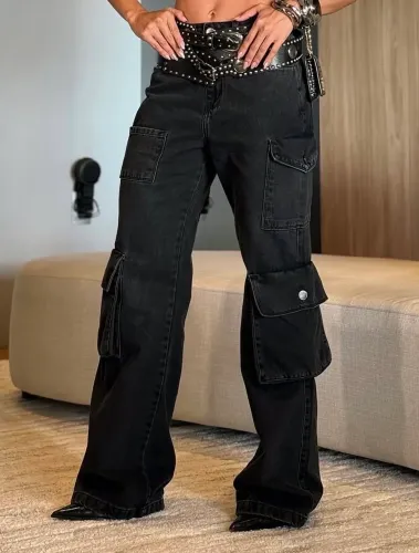 Calça cargo cor chumbo/cinza