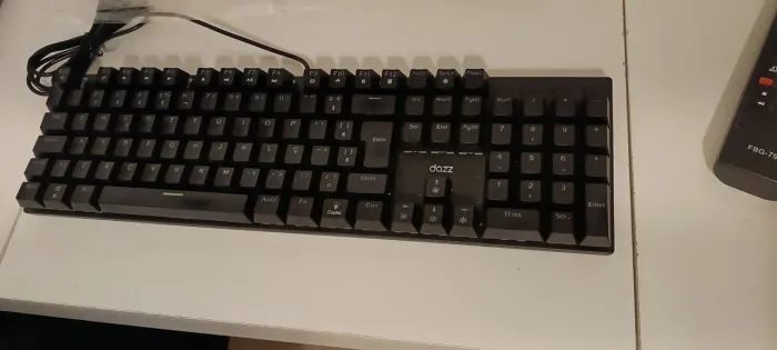 Teclado mecânico Dazz