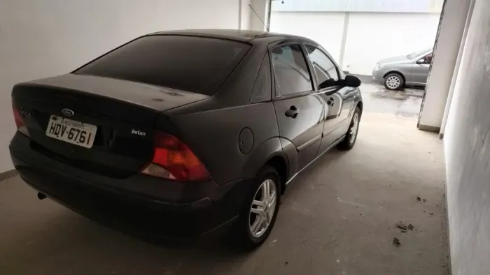 Ford Focus Sedan 1.6/1.6 Flex 8v/16v 4P Mec. 2006
