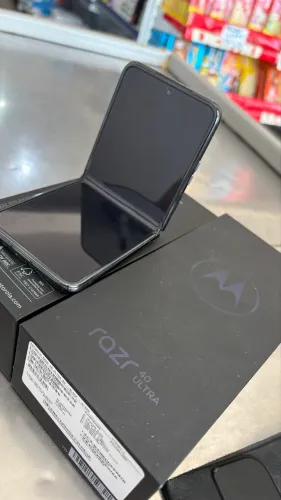 Vendo motorola Razr 40 Ultra