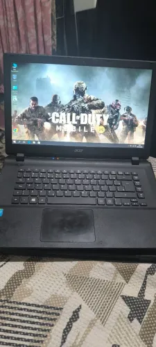 Notebook Acer dual core 8gb DDR3 tela 15.6 bem conservado bateria ? não segura carga 