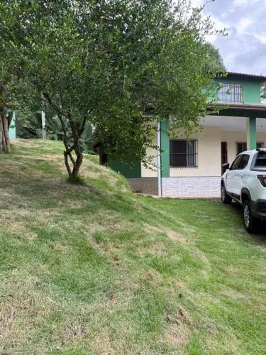 Vendo Sitio Pérobas/Domingos Martins, troco em imóvel em Vila Velha / Tel; *