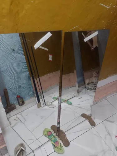 Vendo dois espelhos novos lindos barato!