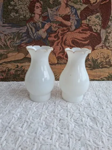 Dupla de cúpulas em opalina 