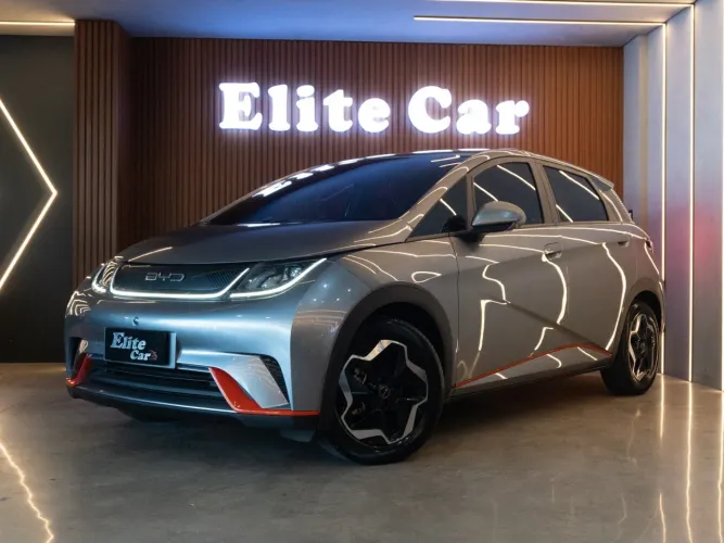 BYD Dolphin EV (Elétrico) 2024