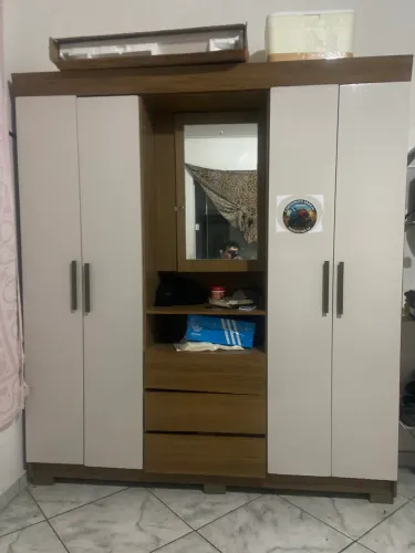 Guarda roupa 