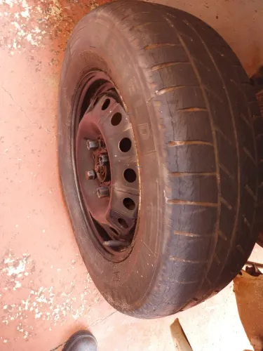 2 rodas 13 uno. Medida aro 13(4x100)