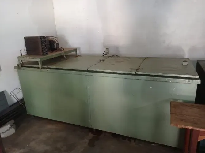 Conservador de gelo horizontal 1.500 litros Compressor 220 Volts