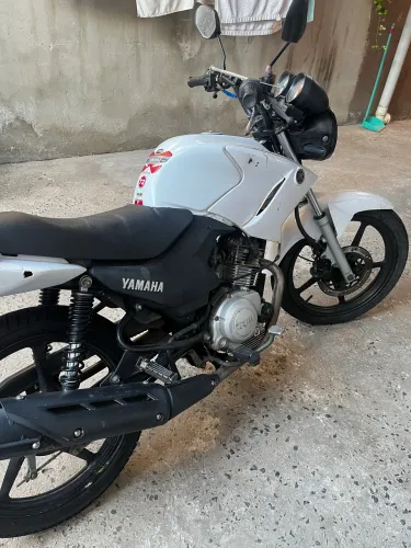 Yamaha YBR 125